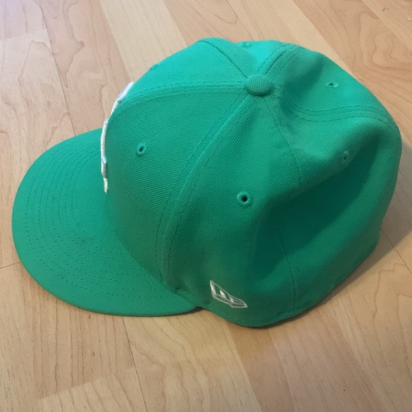 COPY - Dodgers green hate pink underside brim - Picture 4 of 6